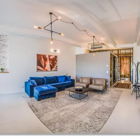 Loft Astoria By Vagabond Apartment